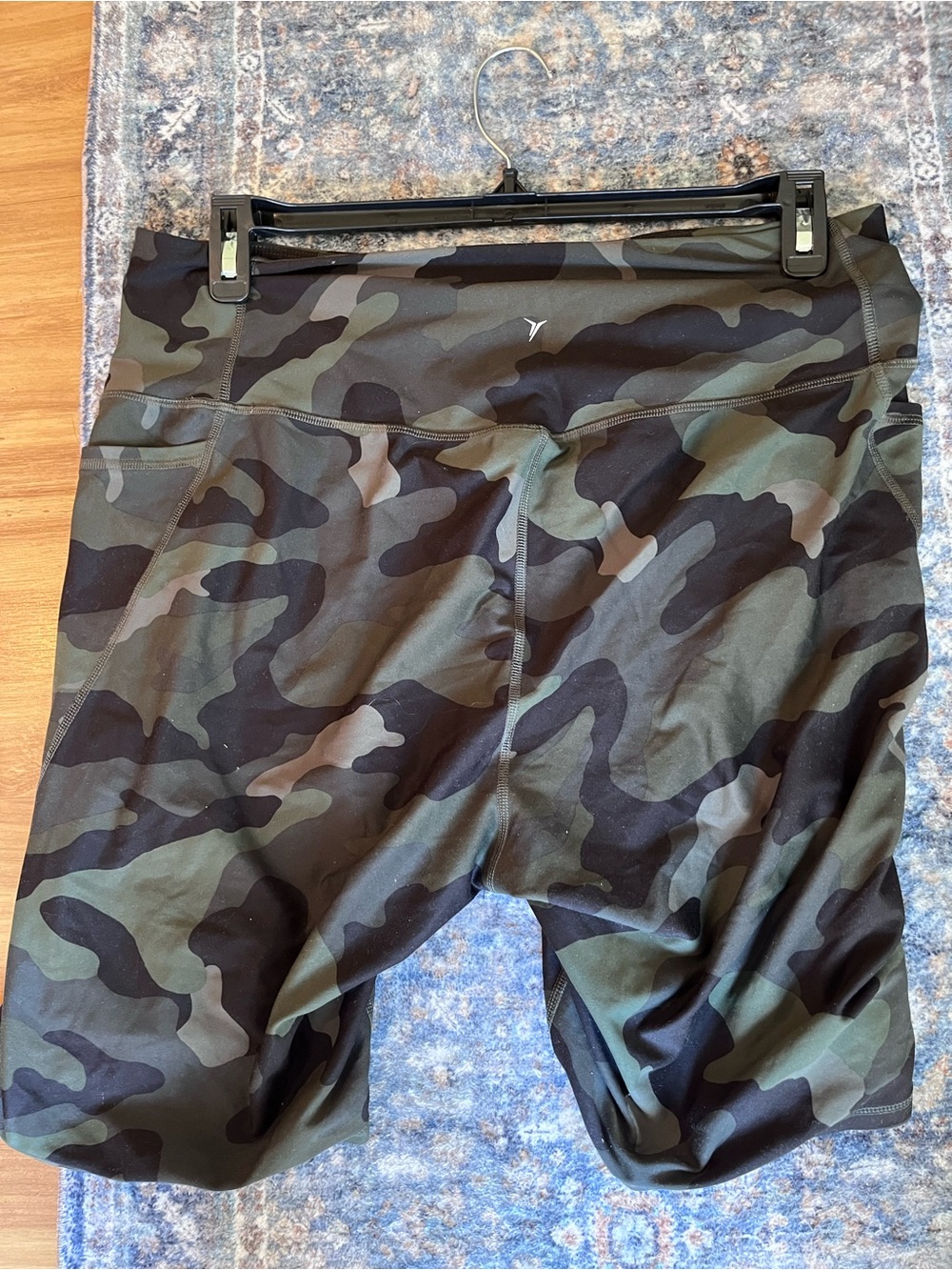 Old Navy Camo High-Rise Bike Shorts - Olive & Black - Picture 4 of 4